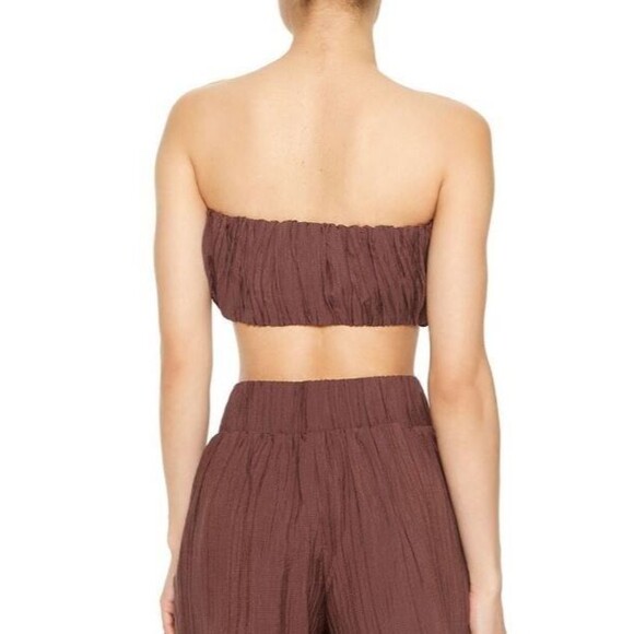 Forever 21 Bubble Bandeau Top Tube Womens Medium Dark Cocoa Festival NWT - Picture 2 of 9